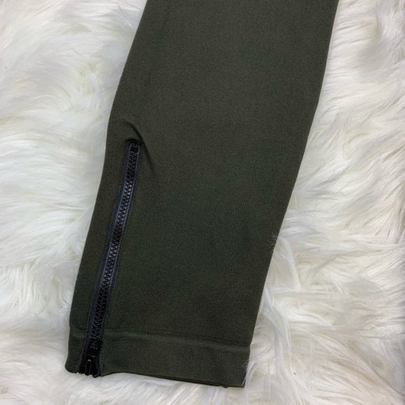 Spanx Seamless Slimming Side Zip Leggings M Olive - Picture 6 of 6
